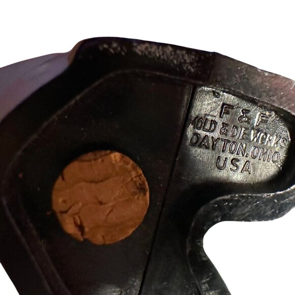 VTG Willie & Millie Penguin Salt Pepper Shakers F&F Works Ohio MCM 3" Cool - Picture 10 of 10